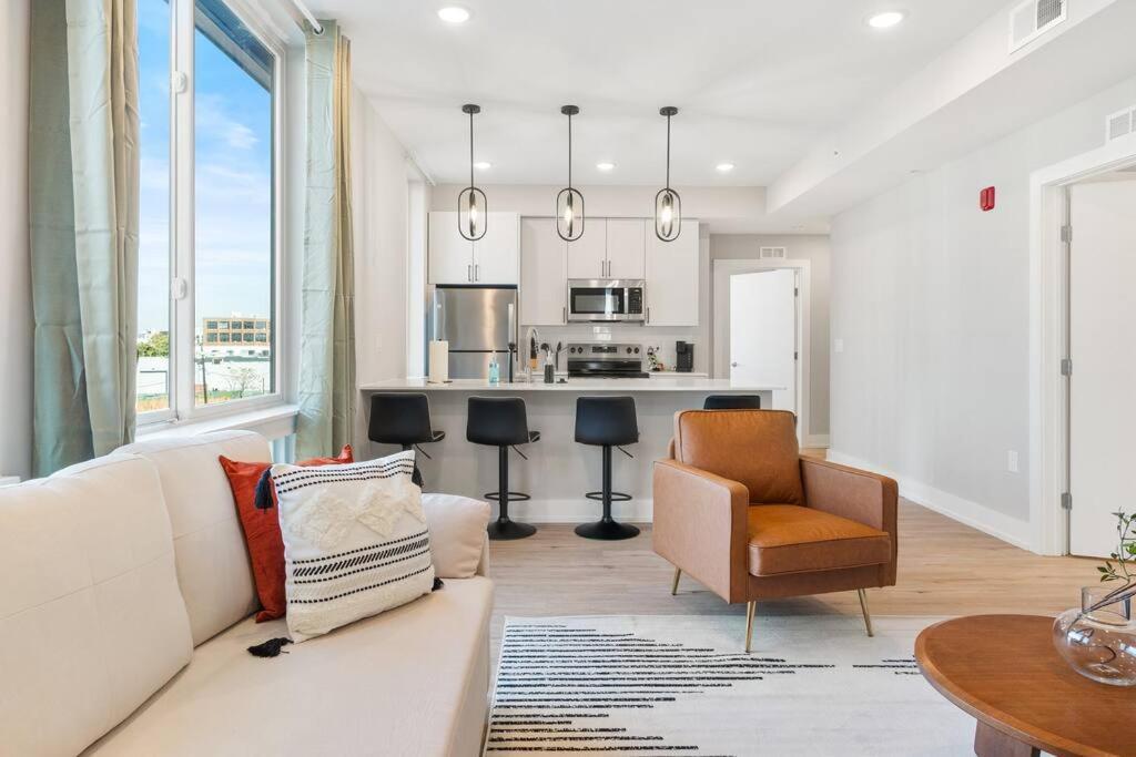 Nolibs, By Fishtown, Rooftop Access, Sleeps 6ppl, Lux Queen Beds, Smart Tvs, Views Apartment