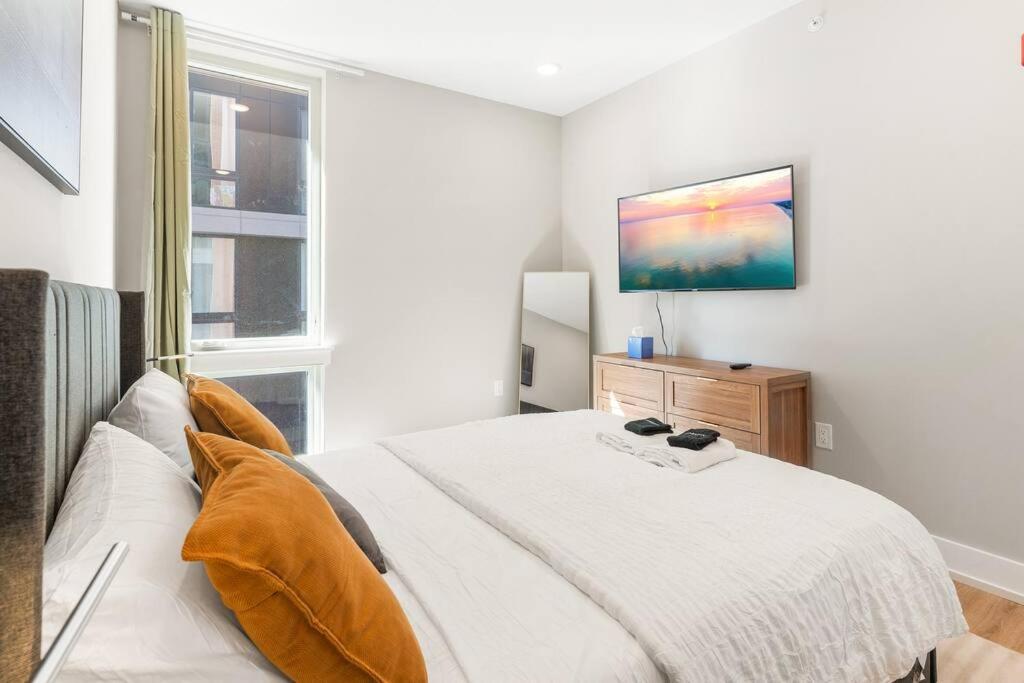 Nolibs, By Fishtown, Rooftop Access, Sleeps 6ppl, Lux Queen Beds, Smart Tvs, Views Philadelphia