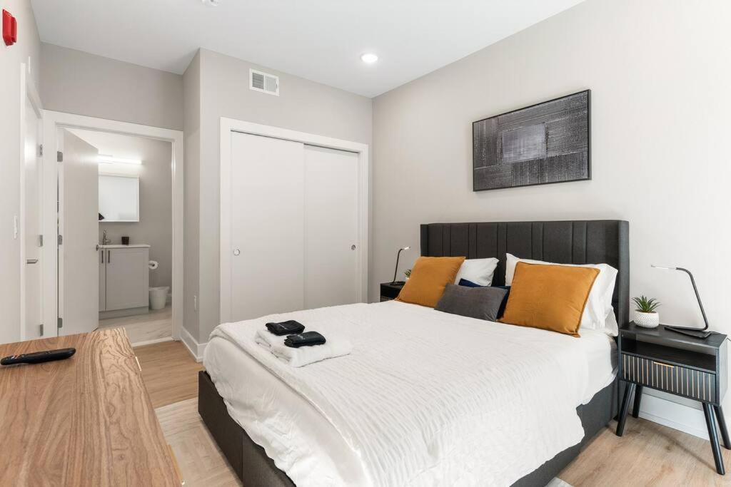 Apartment Nolibs, By Fishtown, Rooftop Access, Sleeps 6ppl, Lux Queen Beds, Smart Tvs, Views